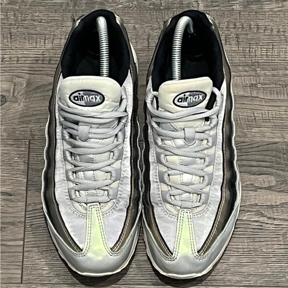 NIKE AIR MAX 95 BIG KIDS [SIZE 7Y/WOMENS 8.5] PLATINUM/RED BRONZE [AJ1899-001] - Picture 11 of 16